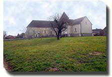 Vue arrière de l'église de Méré